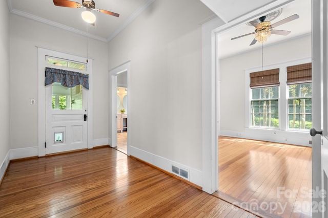 130 N Mulberry Street, Statesville, NC 28677
