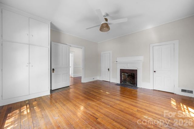 130 N Mulberry Street, Statesville, NC 28677