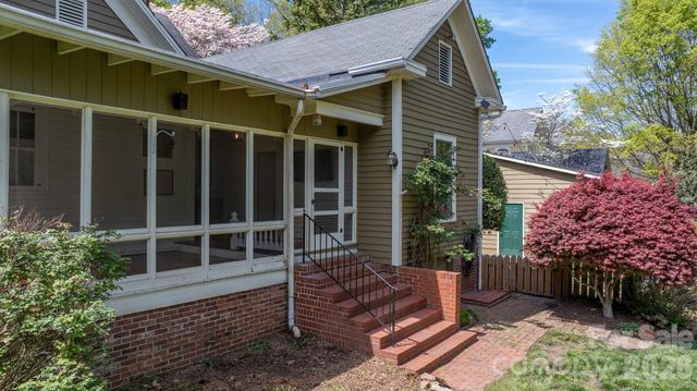 130 N Mulberry Street, Statesville, NC 28677