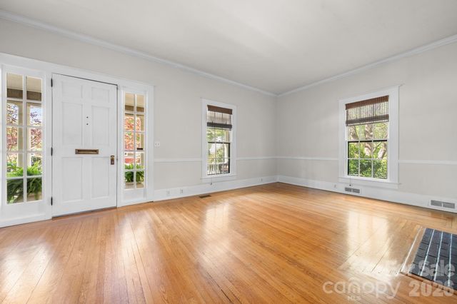 130 N Mulberry Street, Statesville, NC 28677