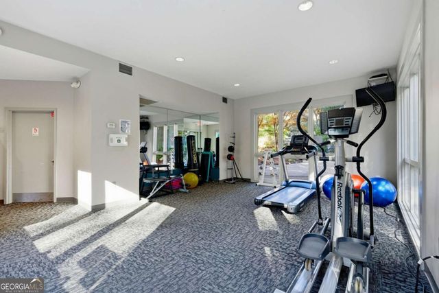 2870 Pharr Court South NW 3002, Atlanta, GA 30305