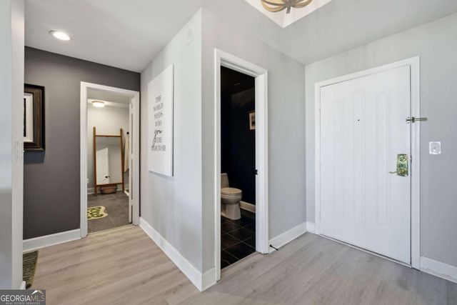 2870 Pharr Court South NW 3002, Atlanta, GA 30305