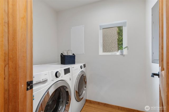 1061 53rd Street, Port Townsend, WA 98368
