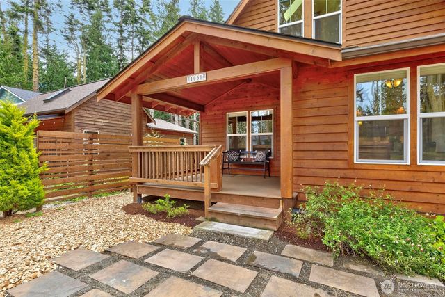 1061 53rd Street, Port Townsend, WA 98368