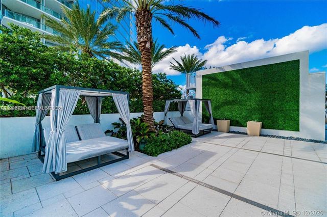 851 NE 1st Avenue 4911, Miami, FL 33132