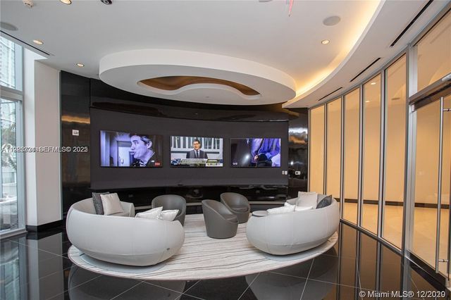 851 NE 1st Avenue 4911, Miami, FL 33132