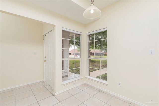 506 S Pacific Avenue, Edinburg, TX 78539