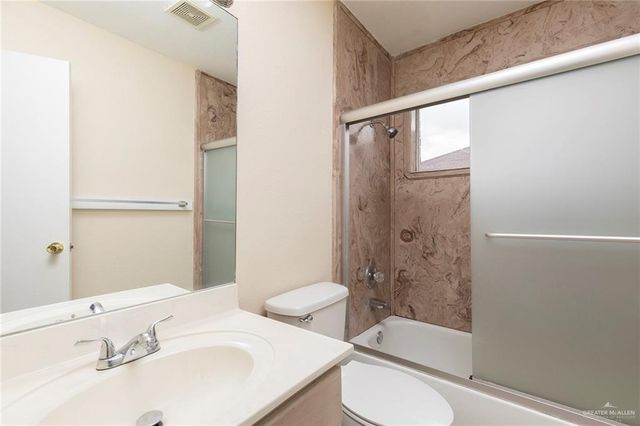 506 S Pacific Avenue, Edinburg, TX 78539