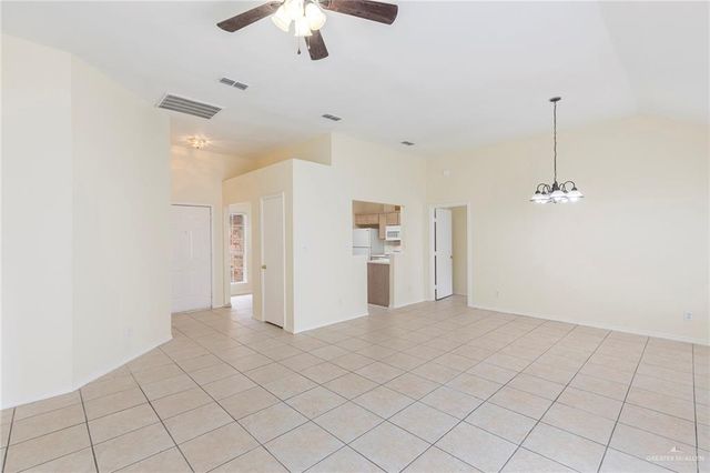 506 S Pacific Avenue, Edinburg, TX 78539