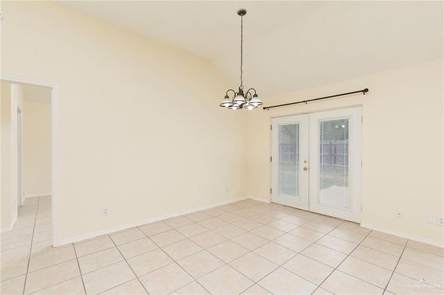 506 S Pacific Avenue, Edinburg, TX 78539