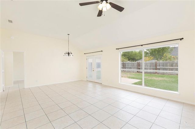 506 S Pacific Avenue, Edinburg, TX 78539