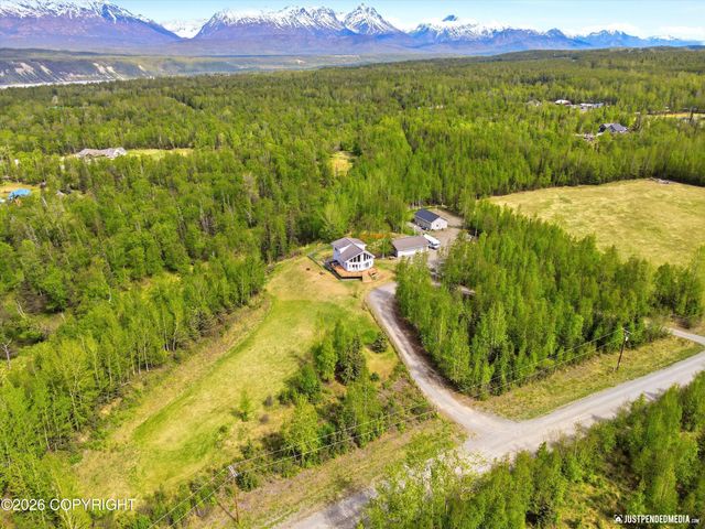 4501 N Slumber Drive, Palmer, AK 99645