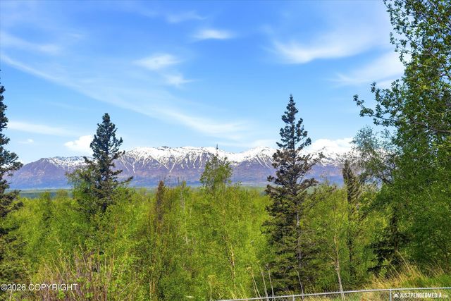 4501 N Slumber Drive, Palmer, AK 99645