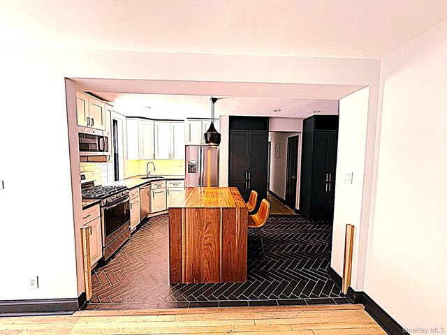 302 96th Street 1P, Brooklyn, NY 11209