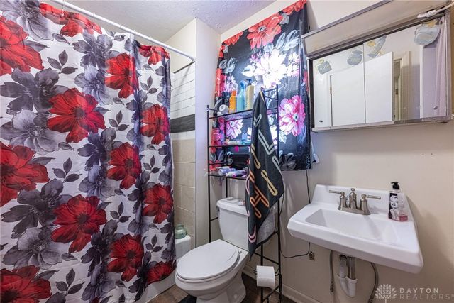 1205 Eaton Avenue, Middletown, OH 45044