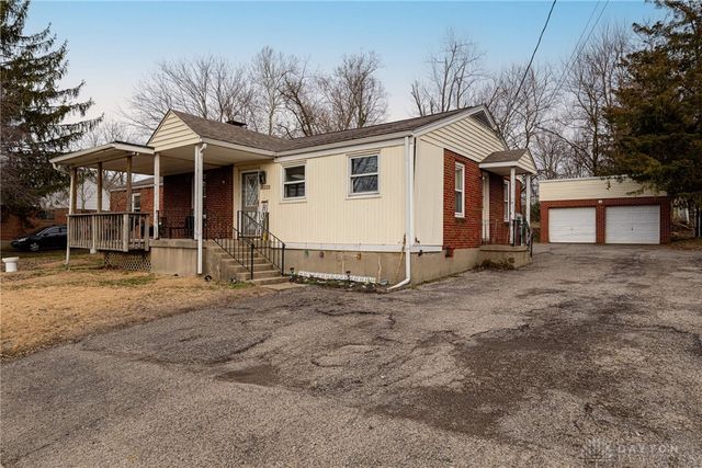 1205 Eaton Avenue, Middletown, OH 45044