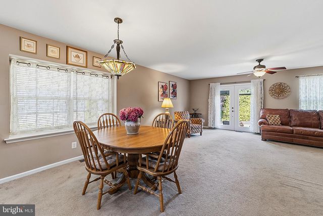 22 BEAR CREEK DR, Mantua, NJ 08051