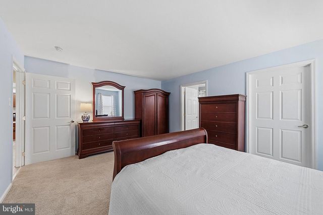 22 BEAR CREEK DR, Mantua, NJ 08051