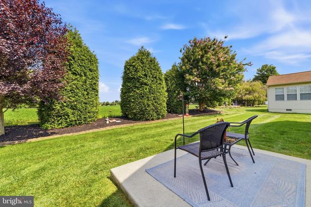 22 BEAR CREEK DR, Mantua, NJ 08051