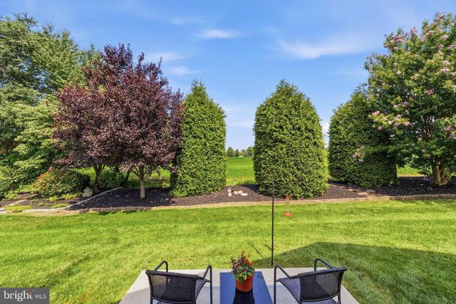22 BEAR CREEK DR, Mantua, NJ 08051