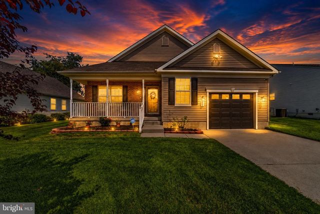 22 BEAR CREEK DR, Mantua, NJ 08051