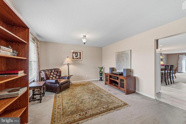 22 BEAR CREEK DR, Mantua, NJ 08051