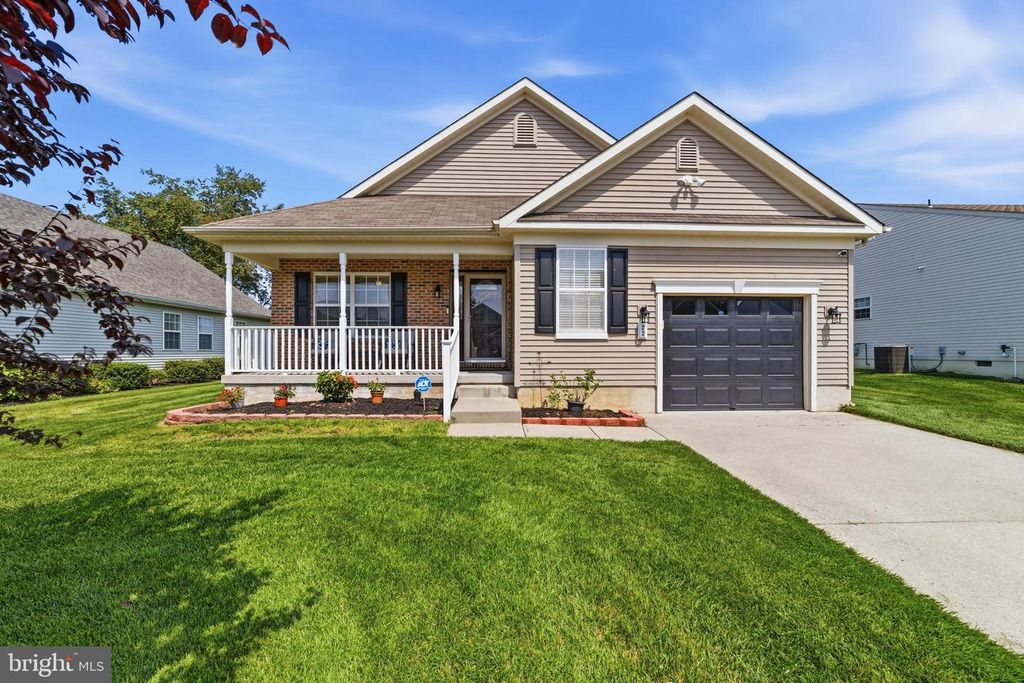22 BEAR CREEK DR, Mantua, NJ 08051