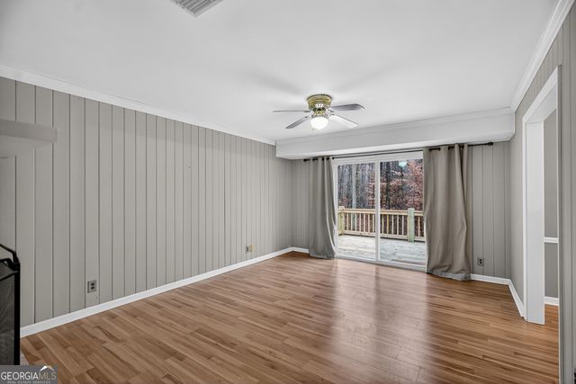 229 W Lakeview Drive, Lagrange, GA 30240