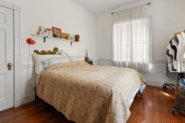 754 Centre Street 9, Boston, MA 02130