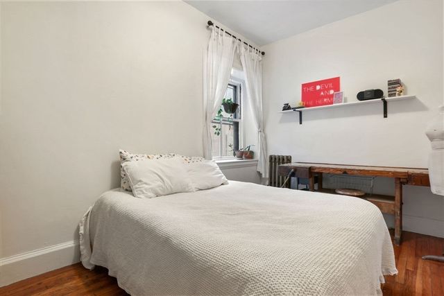 754 Centre Street 9, Boston, MA 02130