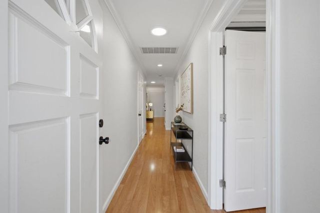 1652 Kentfield Avenue, Redwood City, CA 94061