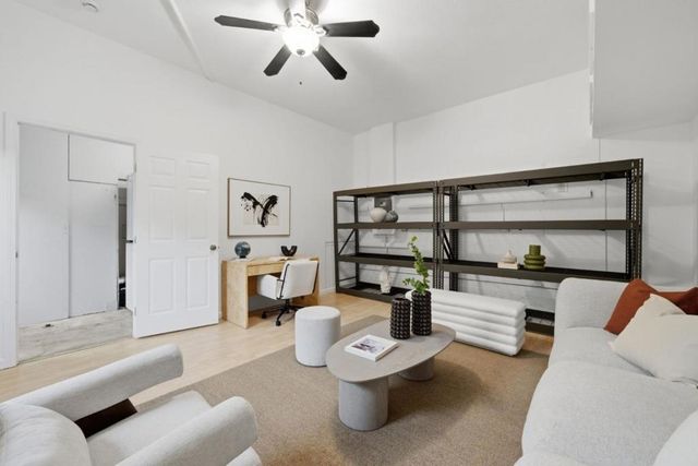 1652 Kentfield Avenue, Redwood City, CA 94061