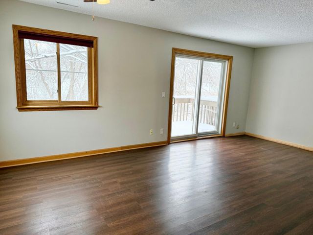 8573 Cardiff Lane, Eden Prairie, MN 55344