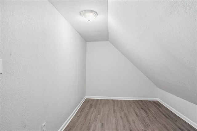 8909 Stark Avenue, Kansas City, MO 64138