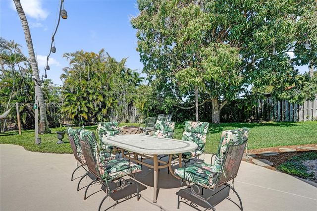 8730 NW 18th St, Pembroke Pines, FL 33024