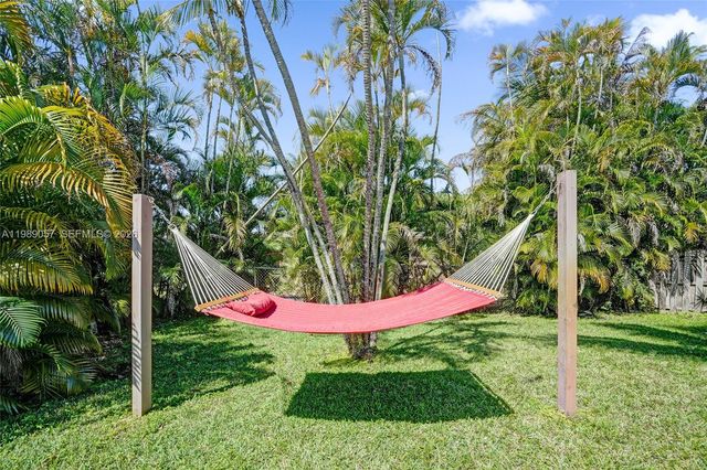 8730 NW 18th St, Pembroke Pines, FL 33024