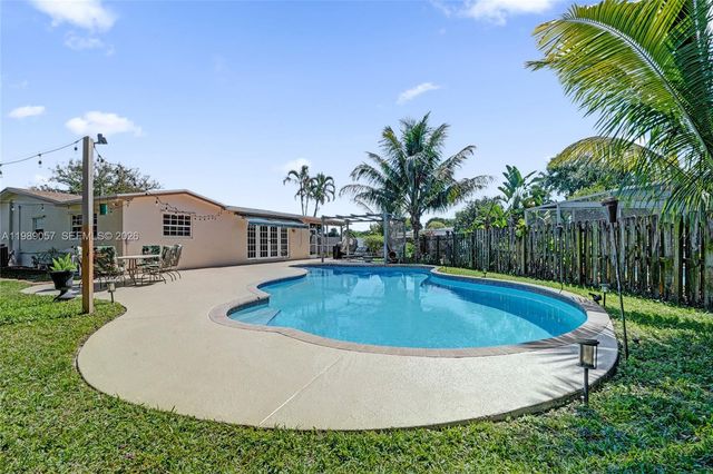 8730 NW 18th St, Pembroke Pines, FL 33024