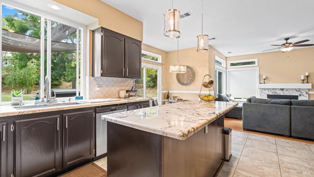 362 Allen Way, Benicia, CA 94510