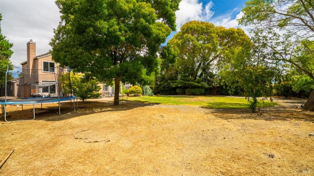 362 Allen Way, Benicia, CA 94510