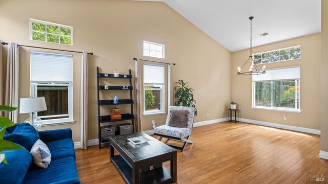 362 Allen Way, Benicia, CA 94510