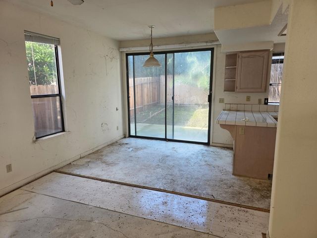 5141 Lady Di Way, Elk Grove, CA 95758