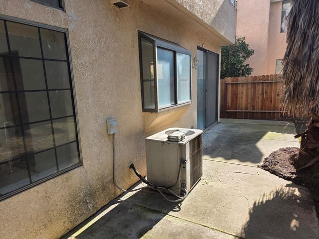 5141 Lady Di Way, Elk Grove, CA 95758