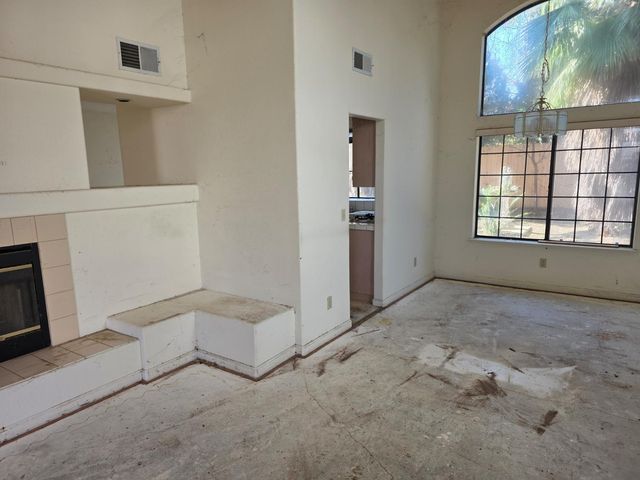 5141 Lady Di Way, Elk Grove, CA 95758