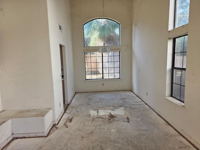 5141 Lady Di Way, Elk Grove, CA 95758