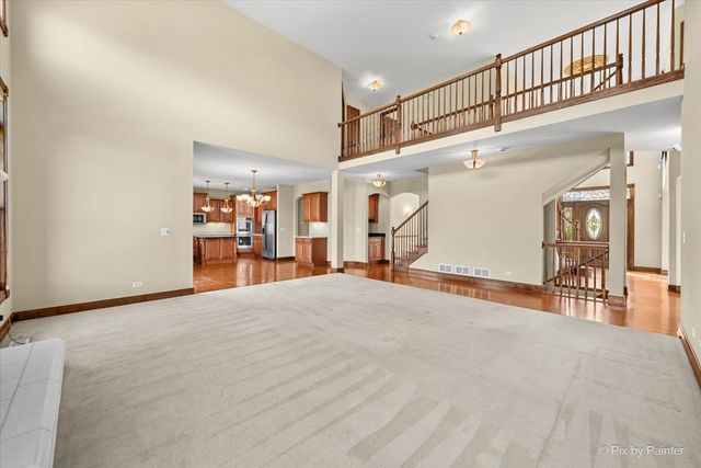 261 Johnson Woods Drive, Batavia, IL 60510