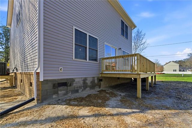 2256 Shipyard RD, Chesapeake, VA 23323