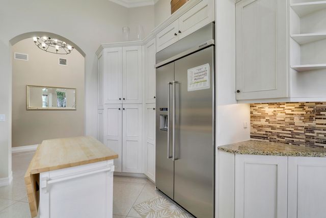 167 Rosalia Court S, Jupiter, FL 33478