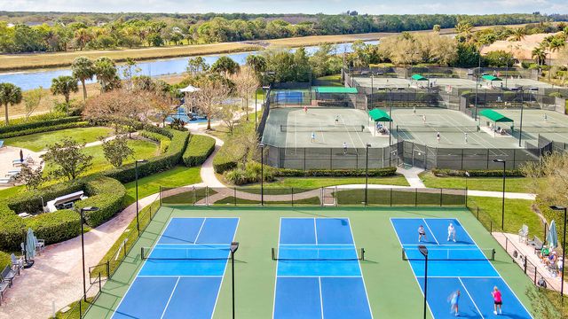 167 Rosalia Court S, Jupiter, FL 33478