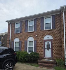 5314 Brookstone LN, Virginia Beach, VA 23455