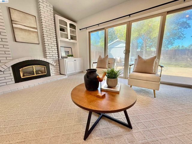 2249 Stonebridge Rd, Livermore, CA 94550